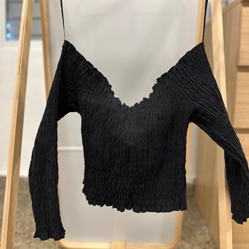 Zara Off Shoulder Top